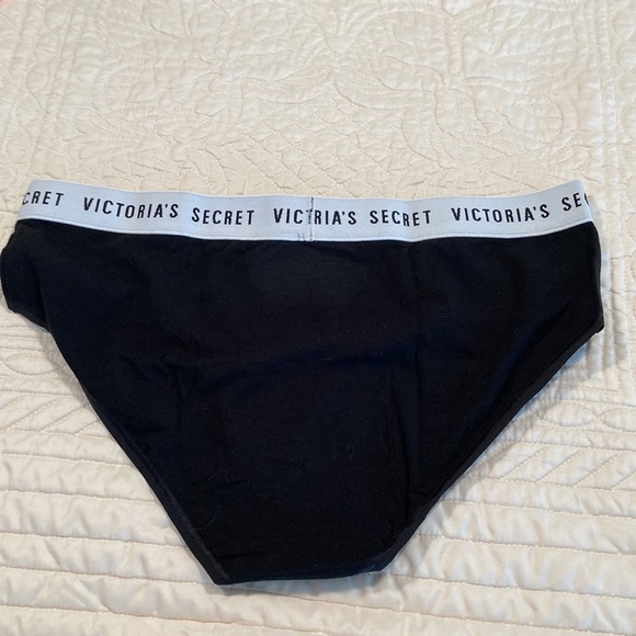 VICTORIA'S Secret Panty Bundle - Picture 7 of 13
